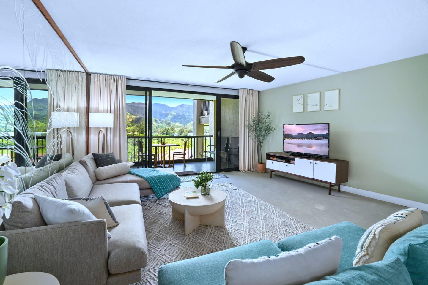 Walk to Beach | Pool, Spa, AC | Resort Stay for 7! - Apartment