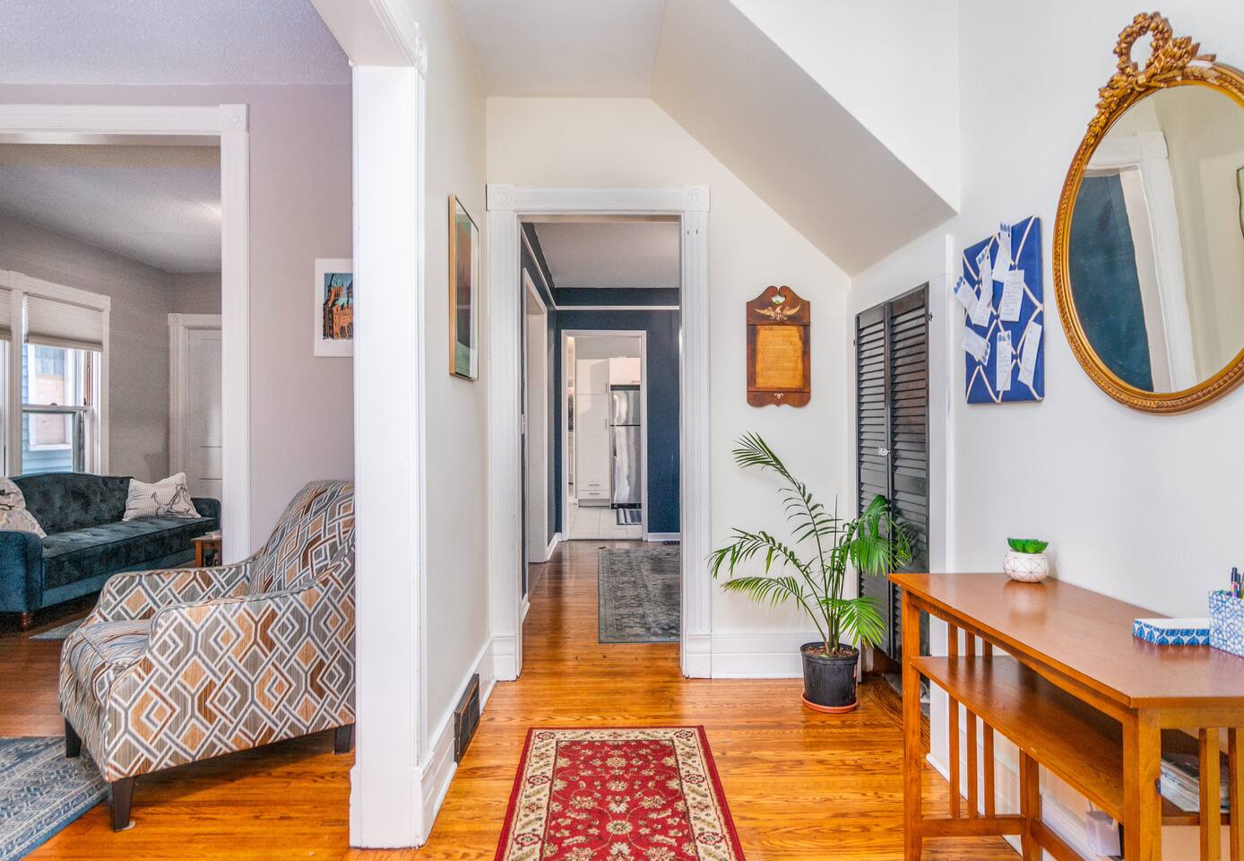 Deep Clean Stay | King Bed | Free Parking | TV