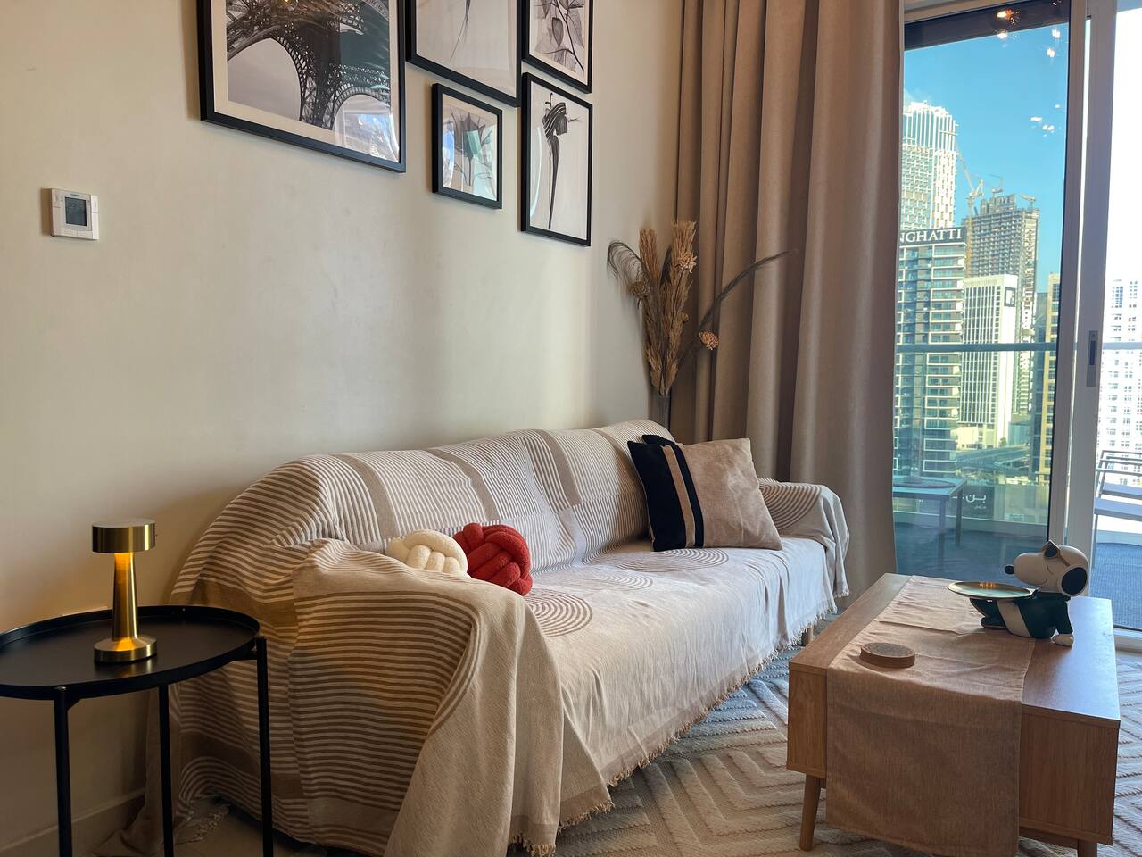 ASHRI HH, Apt in Downtown Dubai, Canal View