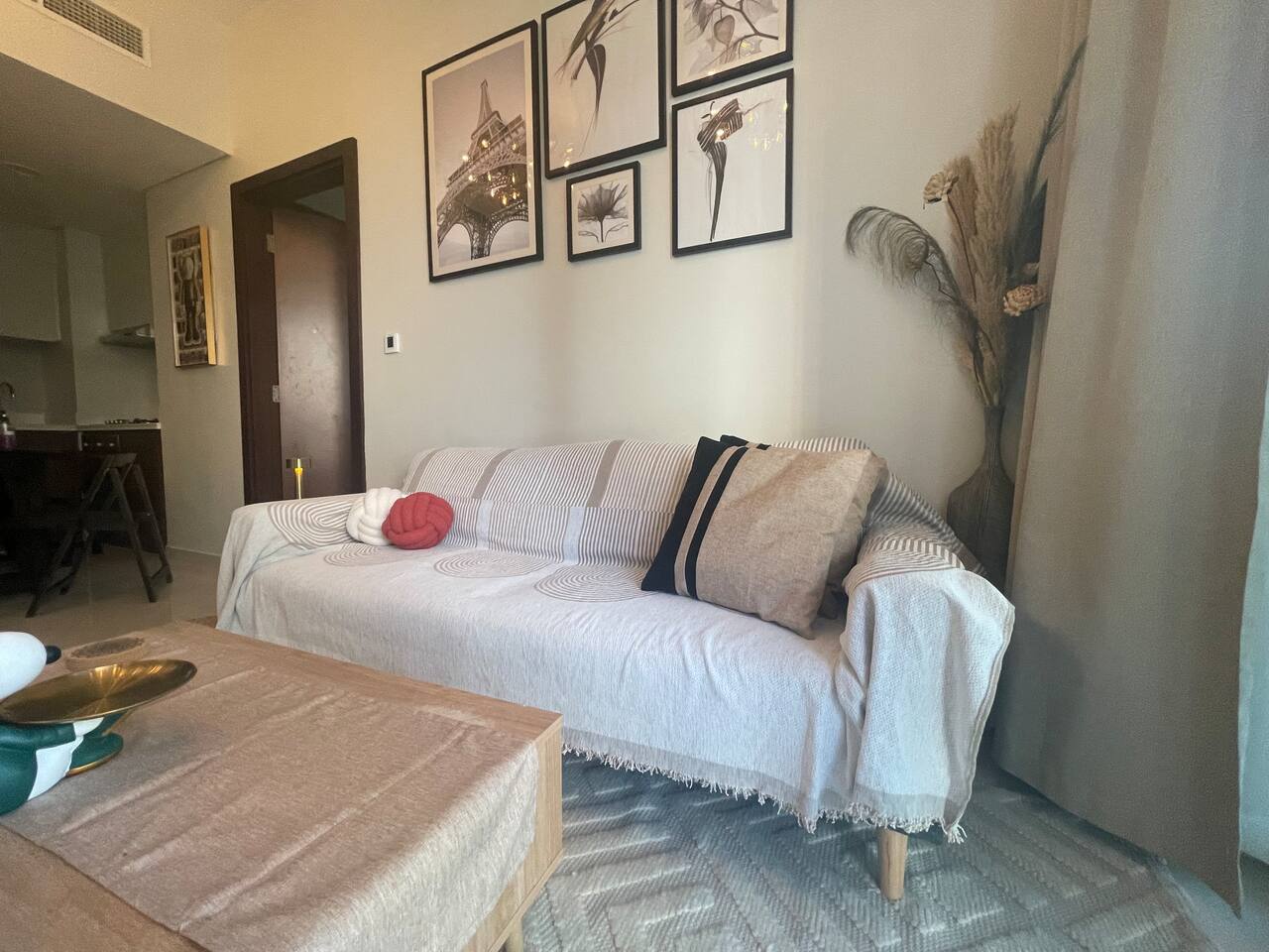 ASHRI HH, Apt in Downtown Dubai, Canal View