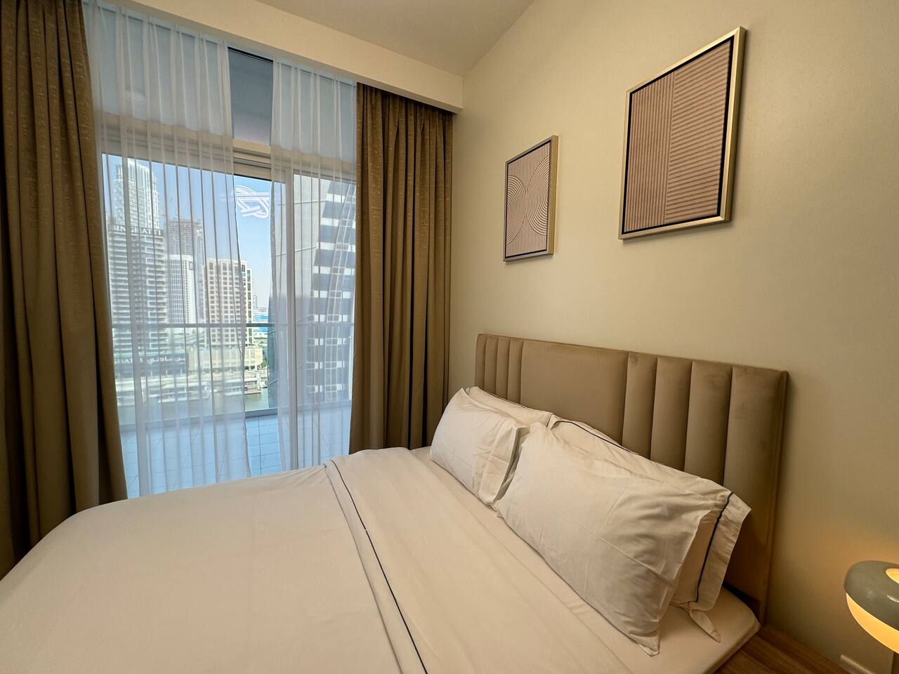 ASHRI HH, Apt in Downtown Dubai, Canal View