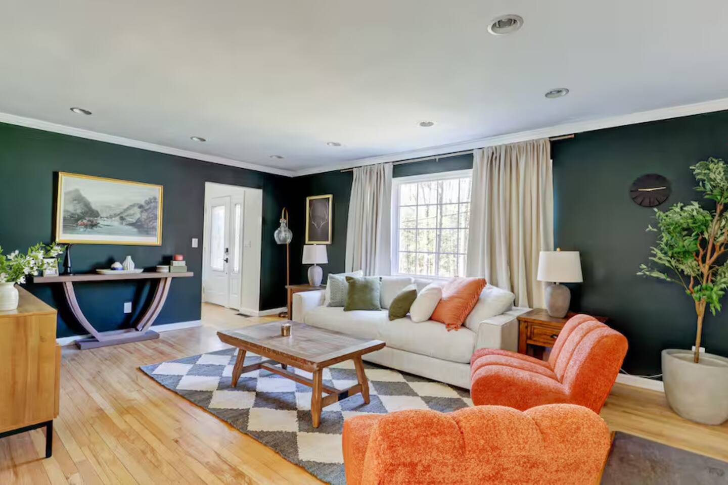 Saugerties Getaway | Hot Tub, Theater, & Fire Pit