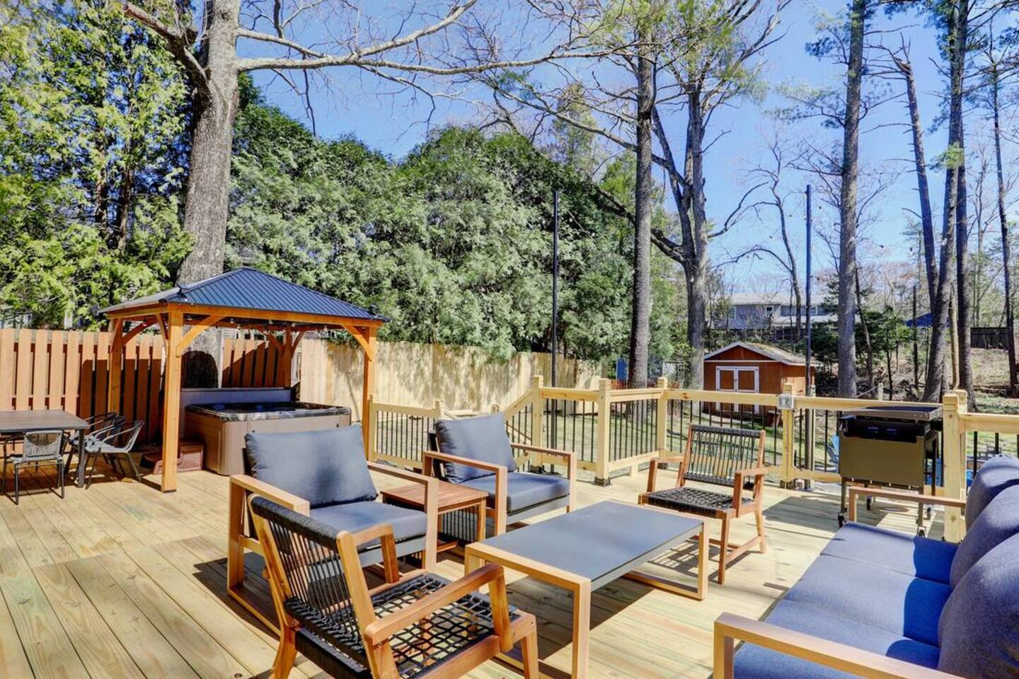 Saugerties Getaway | Hot Tub, Theater, & Fire Pit