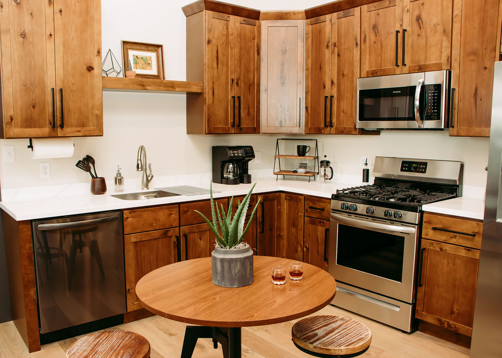 The Alexander Hotel - The Aaron Suite-2BR/2Bath