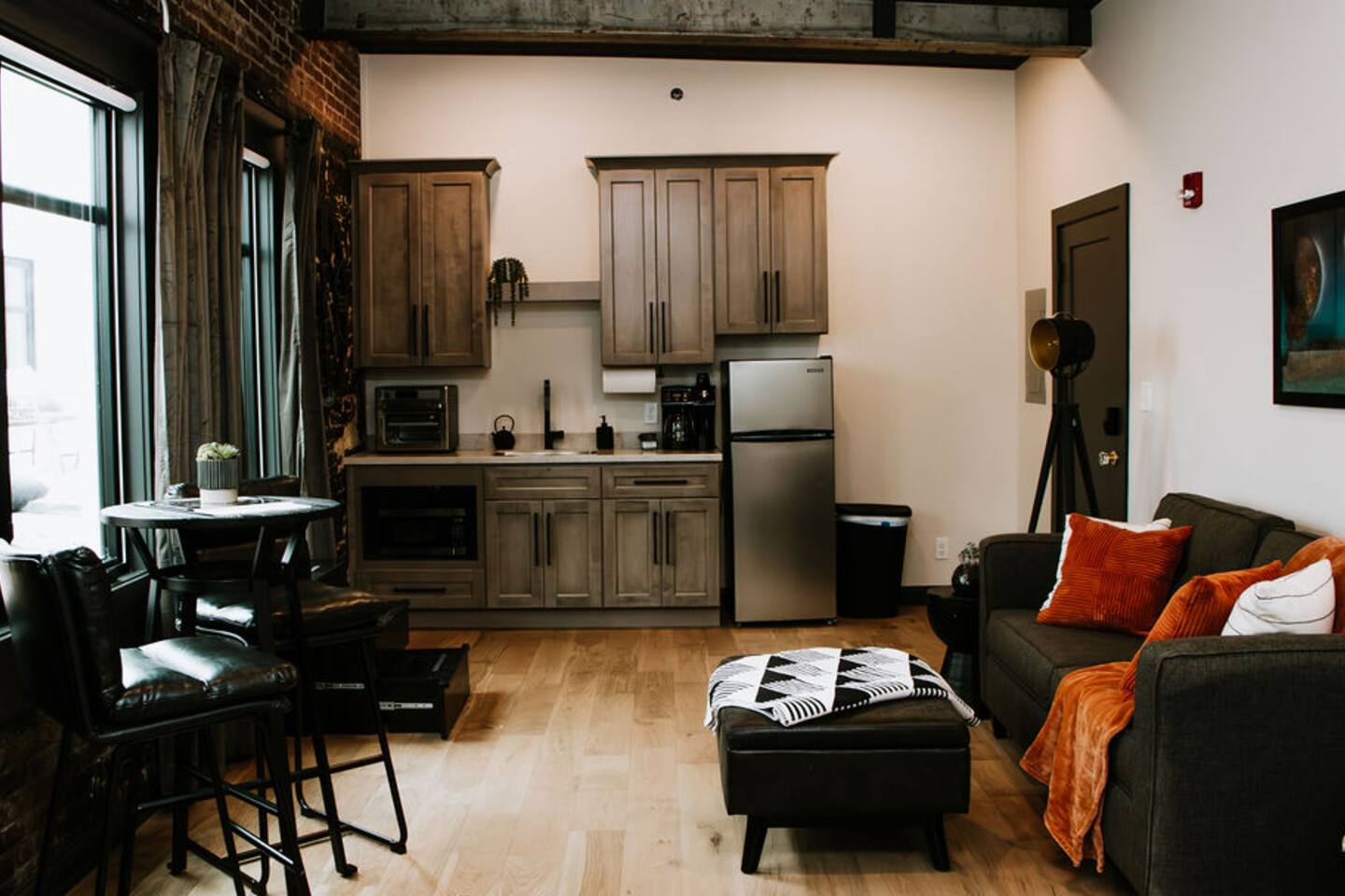 The Alexander Hotel-The Jackson Suite- Studio