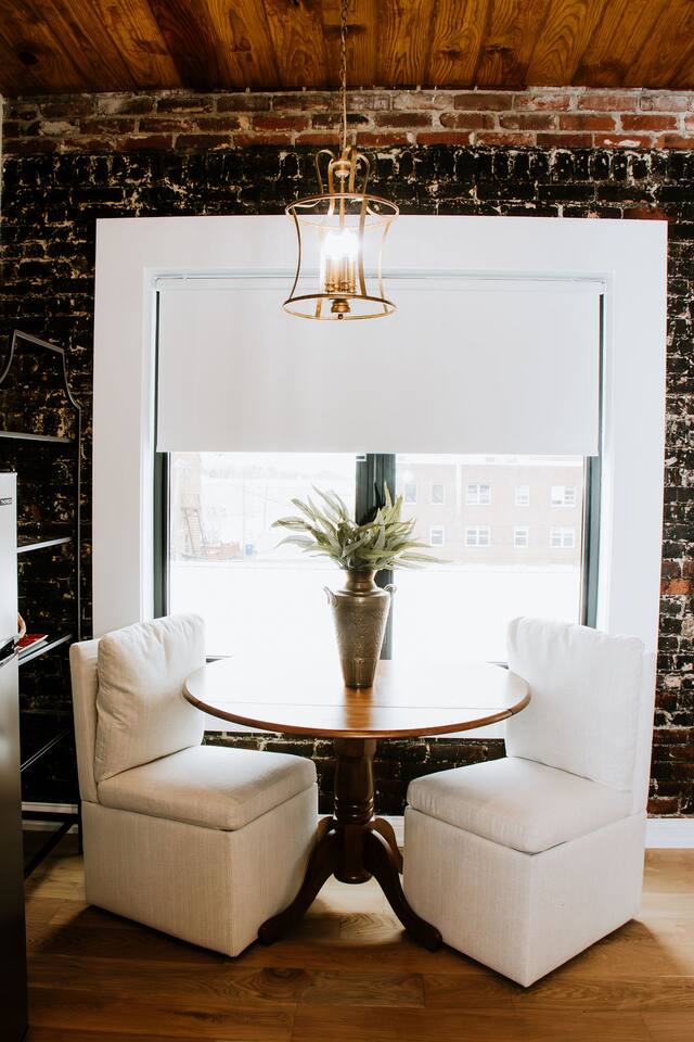 The Alexander Hotel - The Ashton Suite - 1BR/1Bath