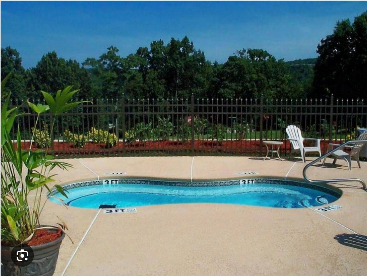 Indoor Pool, Hot tub, Pickleball, Golf, Fishing