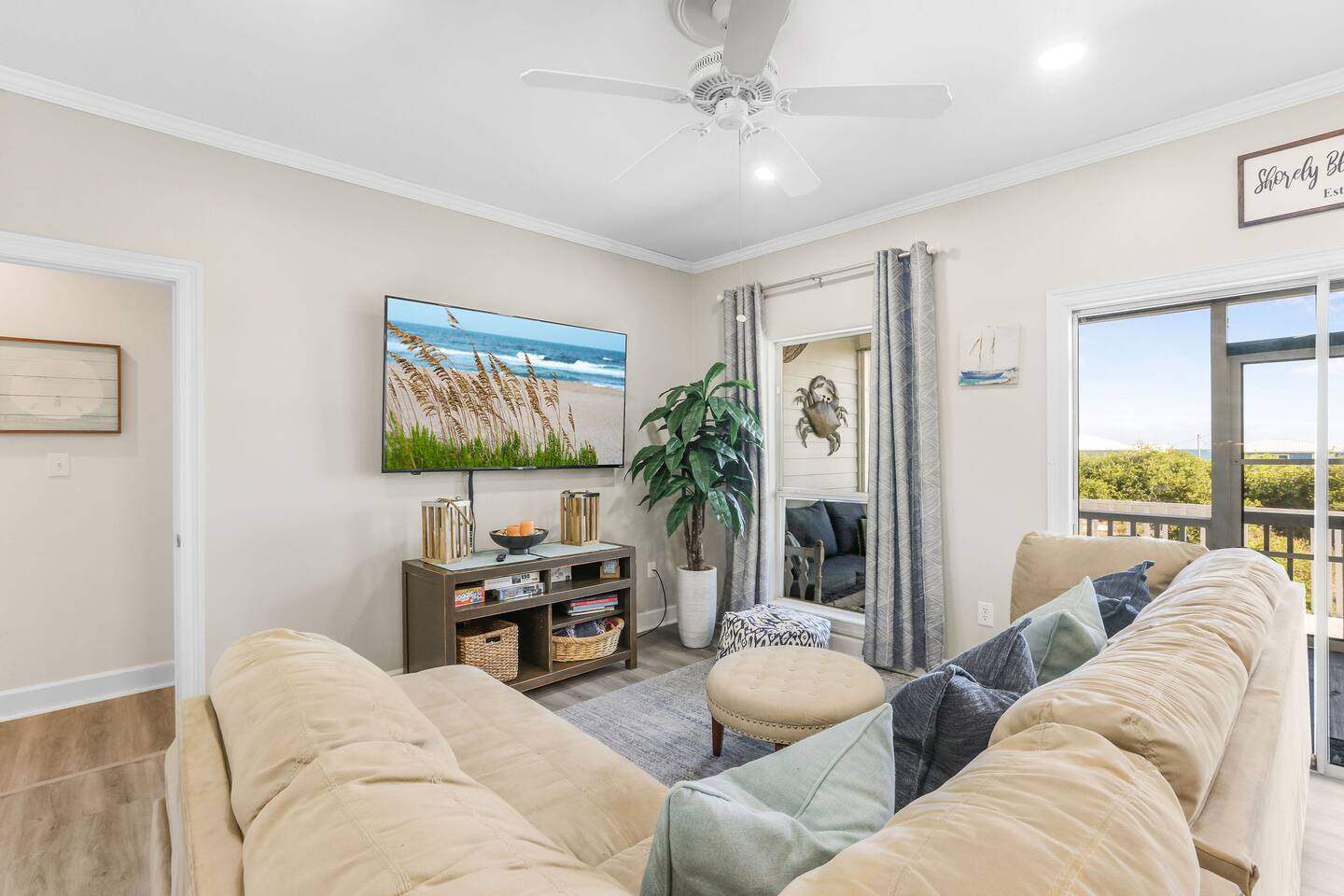 Large Family Ft Morgan Home - Sleeps 15
