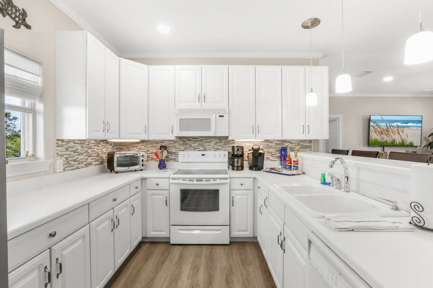 Large Family Ft Morgan Home - Sleeps 15