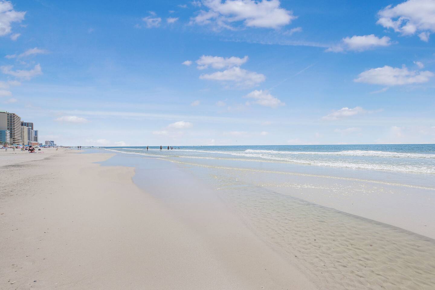 New! Beachfront - Gulf View - 2 Pools - BBQ!