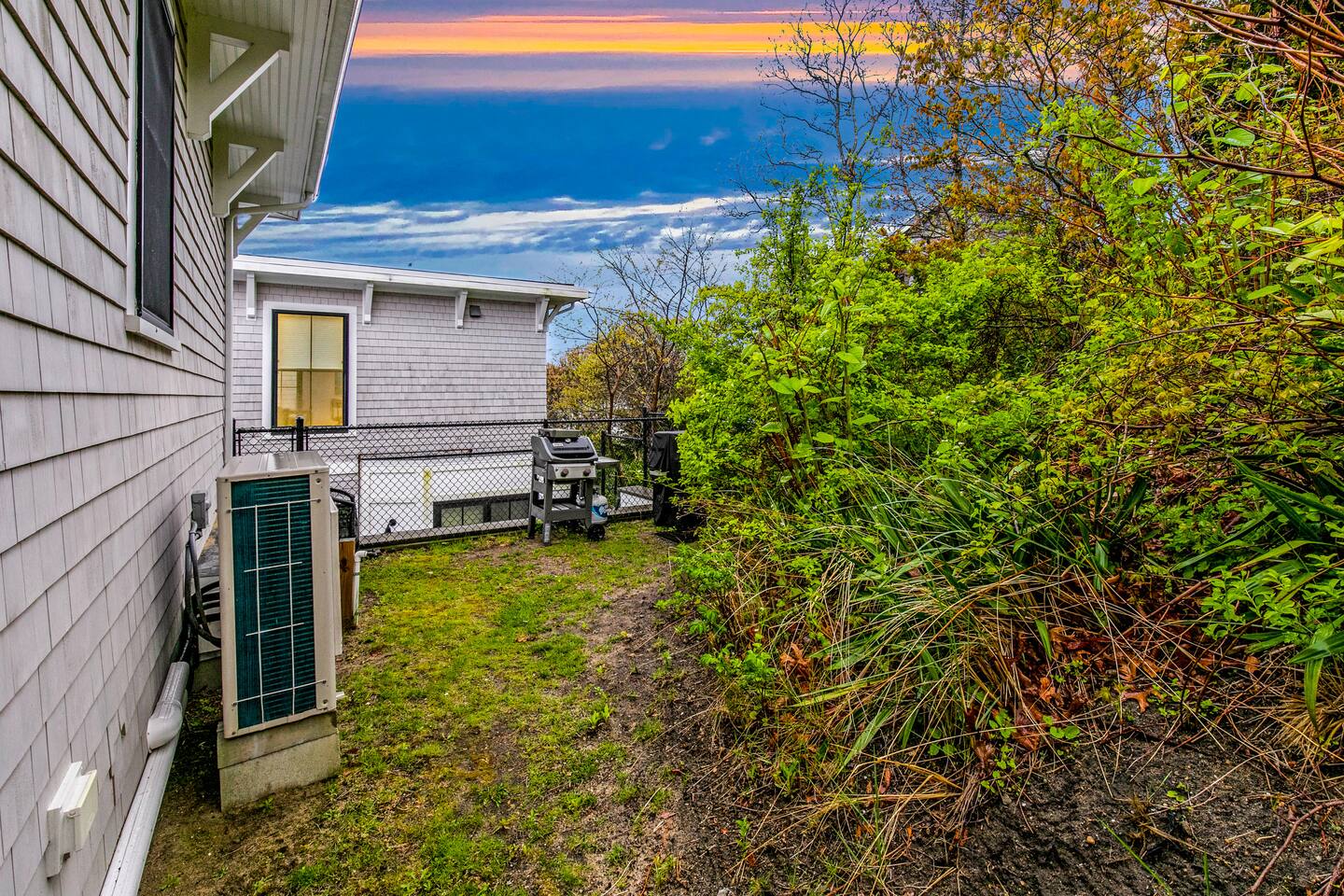 Modern East End 2-BR Home - Steps from the Beach