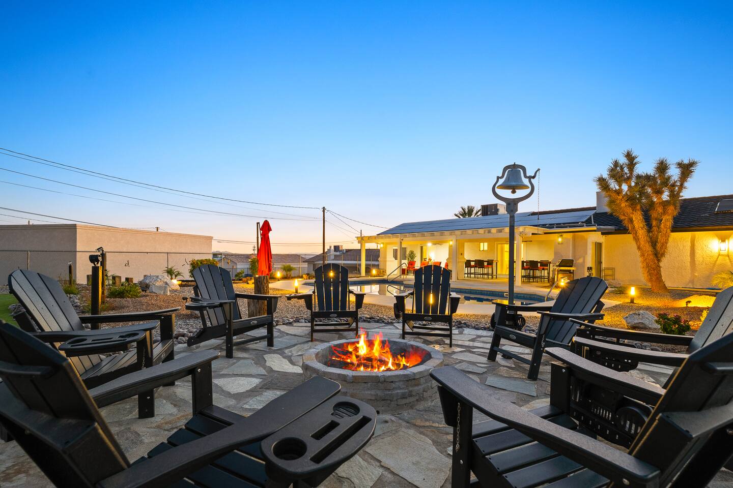 Arcade | Pool | Putt-Putt | Firepit | Sleeps 12