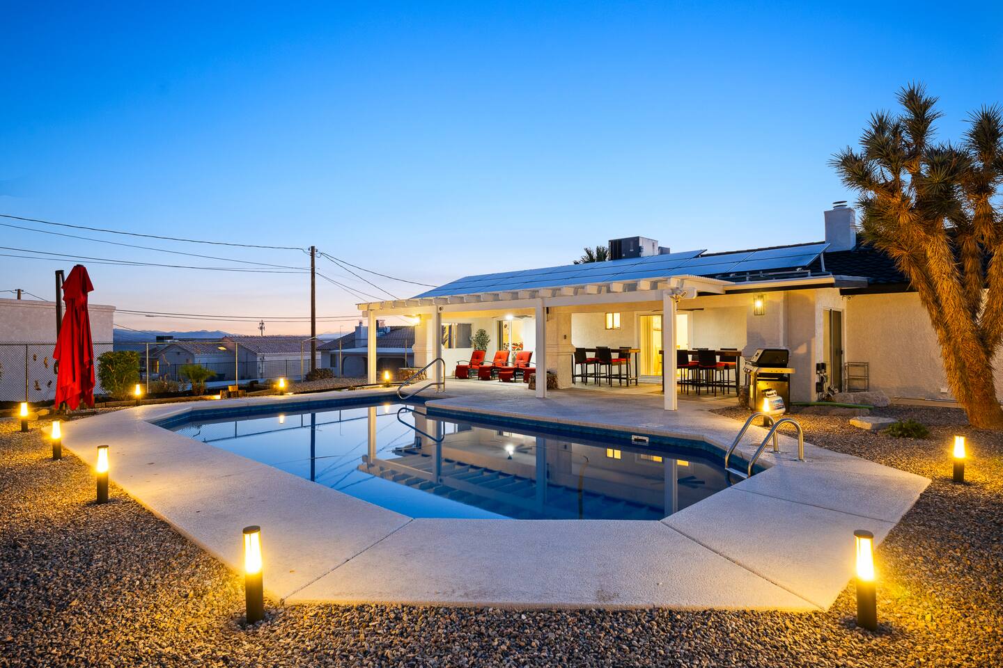 Arcade | Pool | Putt-Putt | Firepit | Sleeps 12