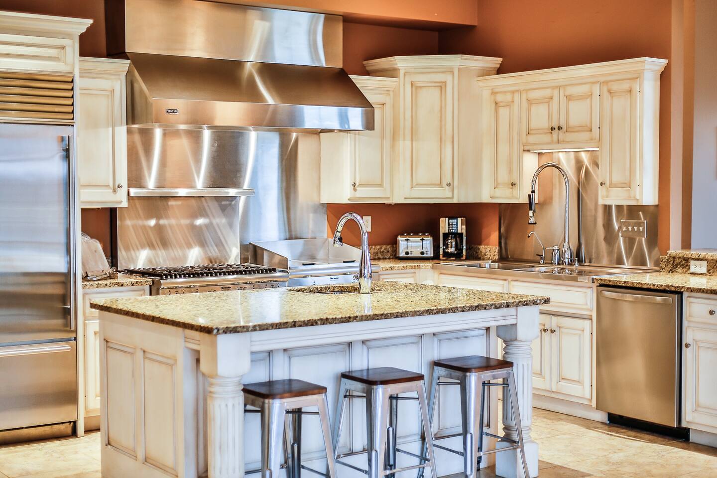 The Estate House-Timeless Elegance at 1885 Farms