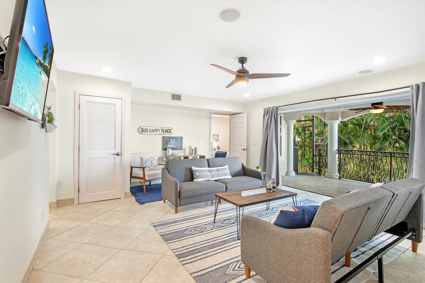 The Sunset Escape-Riverfront Elegance