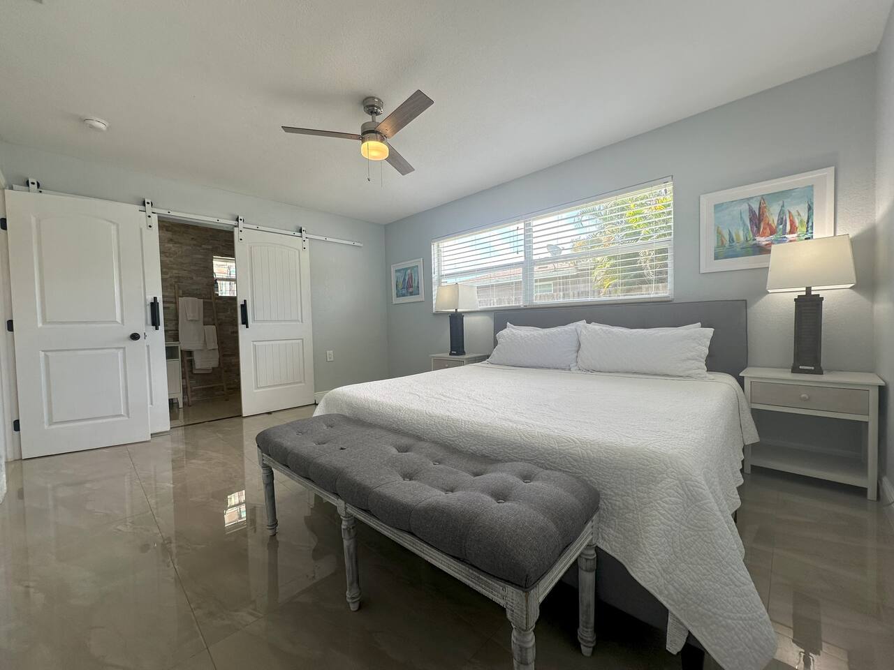 HUGE POOL/LANAI-DART BOARD-NEAR BEACH/BOTANICAL GARDEN/LAKE/PARKS/SHOPPING MALL!