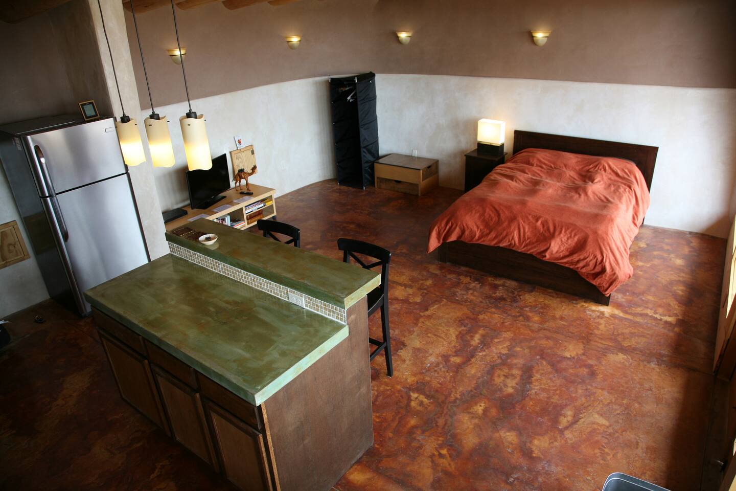 Taos Mesa Studio Earthship