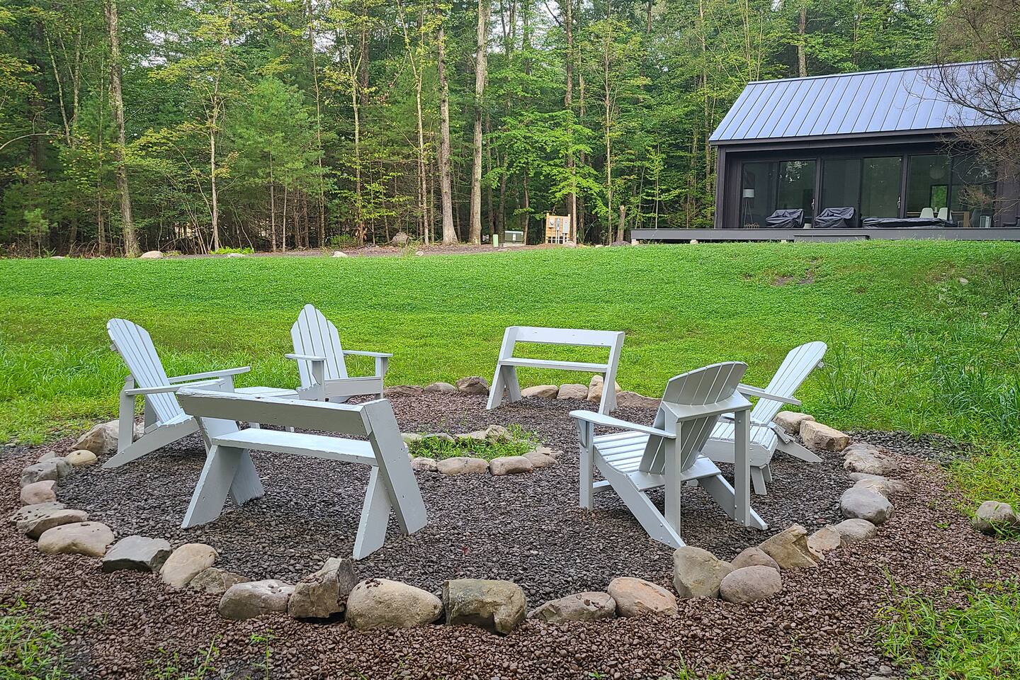 Modern Woodland Getaway with Hot Tub and Fire Pit