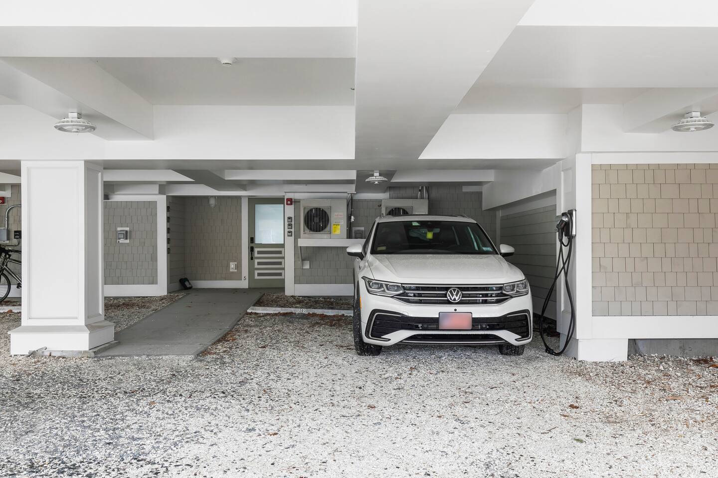 Stylish + Modern Central Ptown Condo + EV Charger