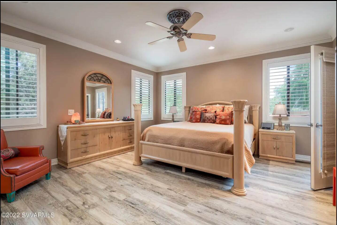 Oak Creek Oasis