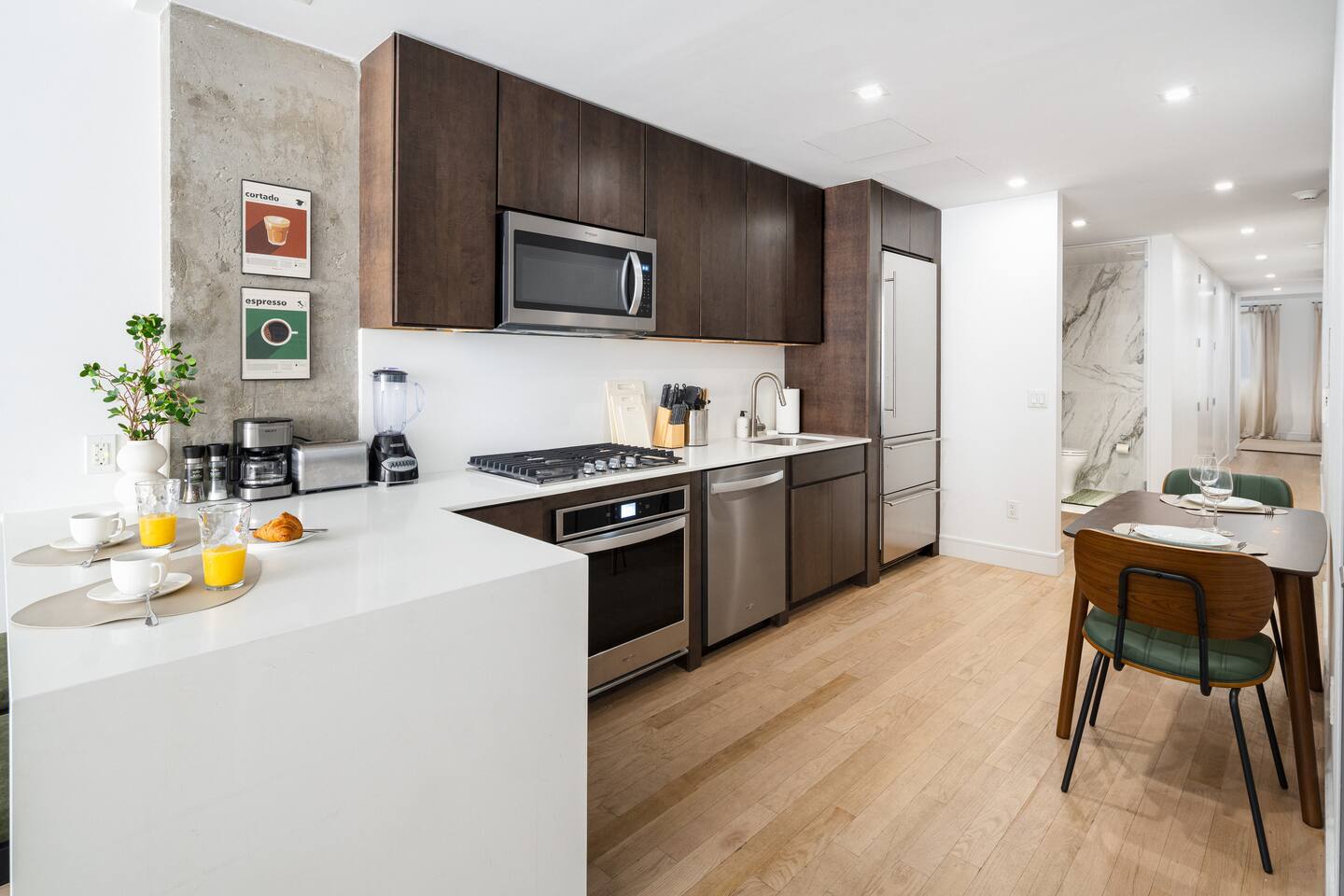 *Special Offer* Luxury Full Floor Chelsea 2BD W/D