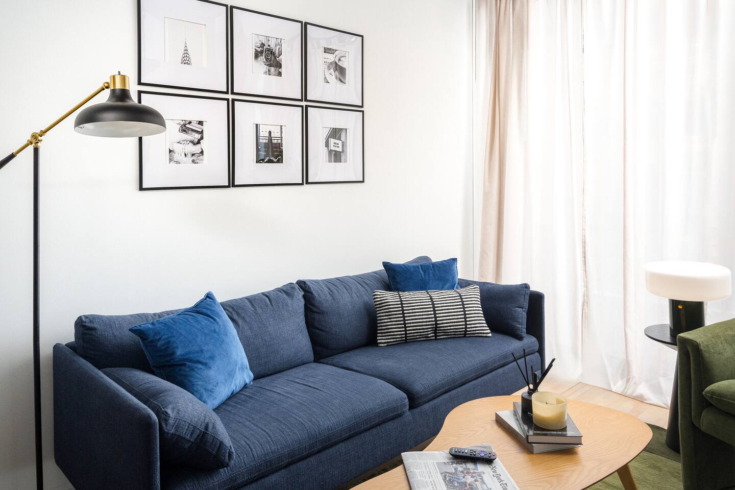 *Special Offer* Luxury Full Floor Chelsea 2BD W/D