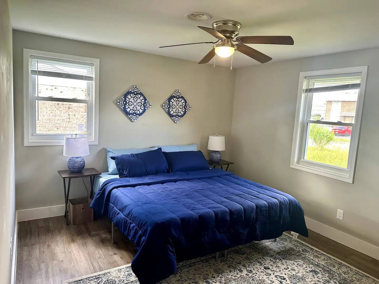 Pet Friendly, Close to Morehead Downtown