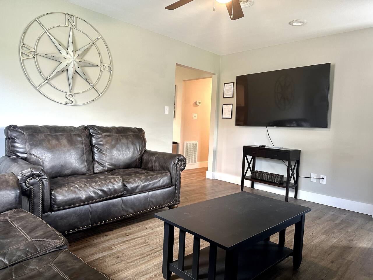 Pet Friendly, Close to Morehead Downtown