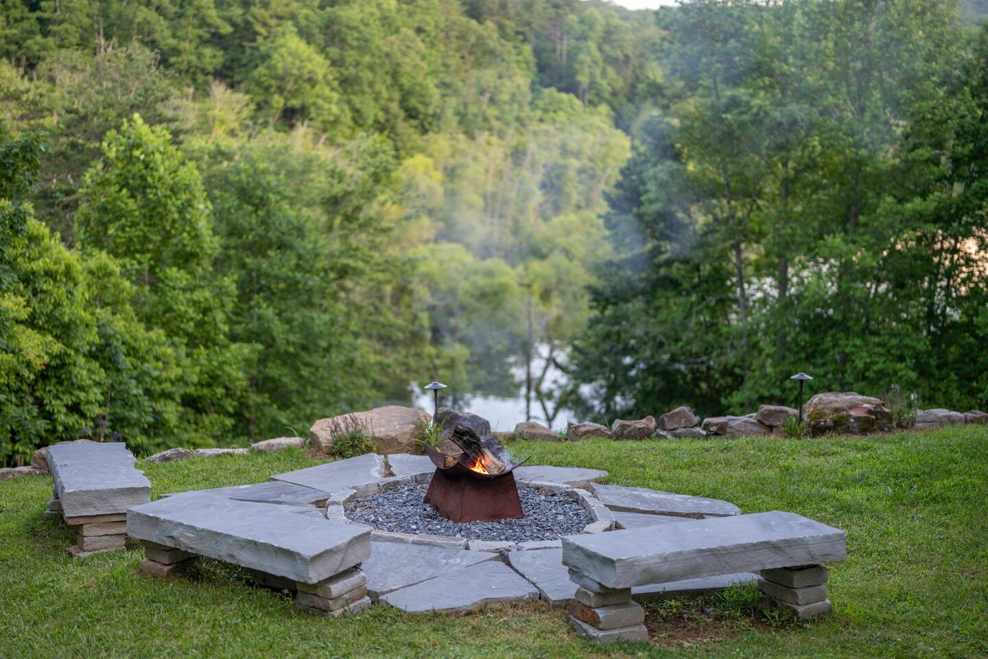 Lake Paradise : Fishing Dock, Fire Pit & Sunsets