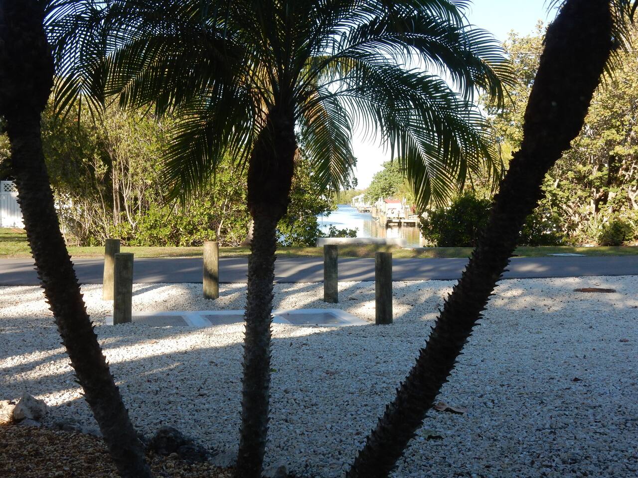 Mid Island Home with Hot Tub 1 Block from beach!