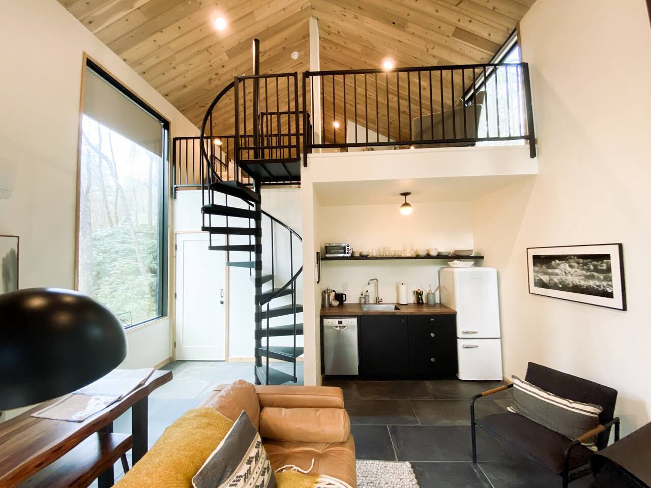 Cozy Designer Loft w/ Fireplace + Patio | Lunori 2
