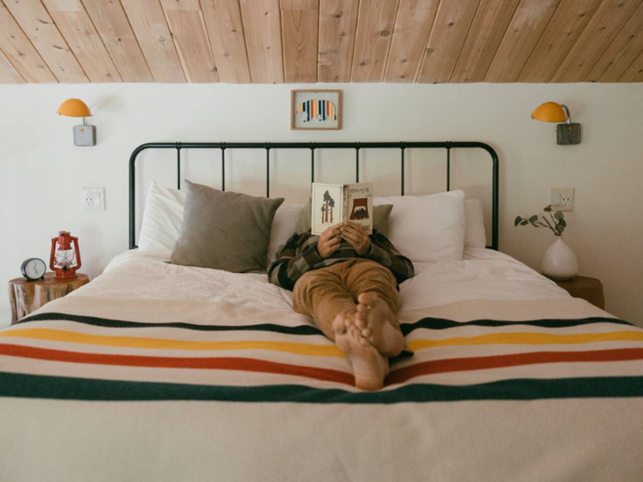 Cozy Designer Loft w/ Fireplace + Patio | Lunori 2 — Highlands — vacation rental