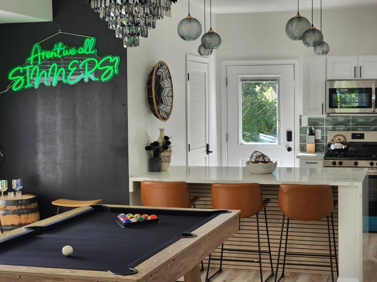 Whiskey Rose AC-New Renovation! With Pool Table! — Atlantic City, NJ — vacation rental