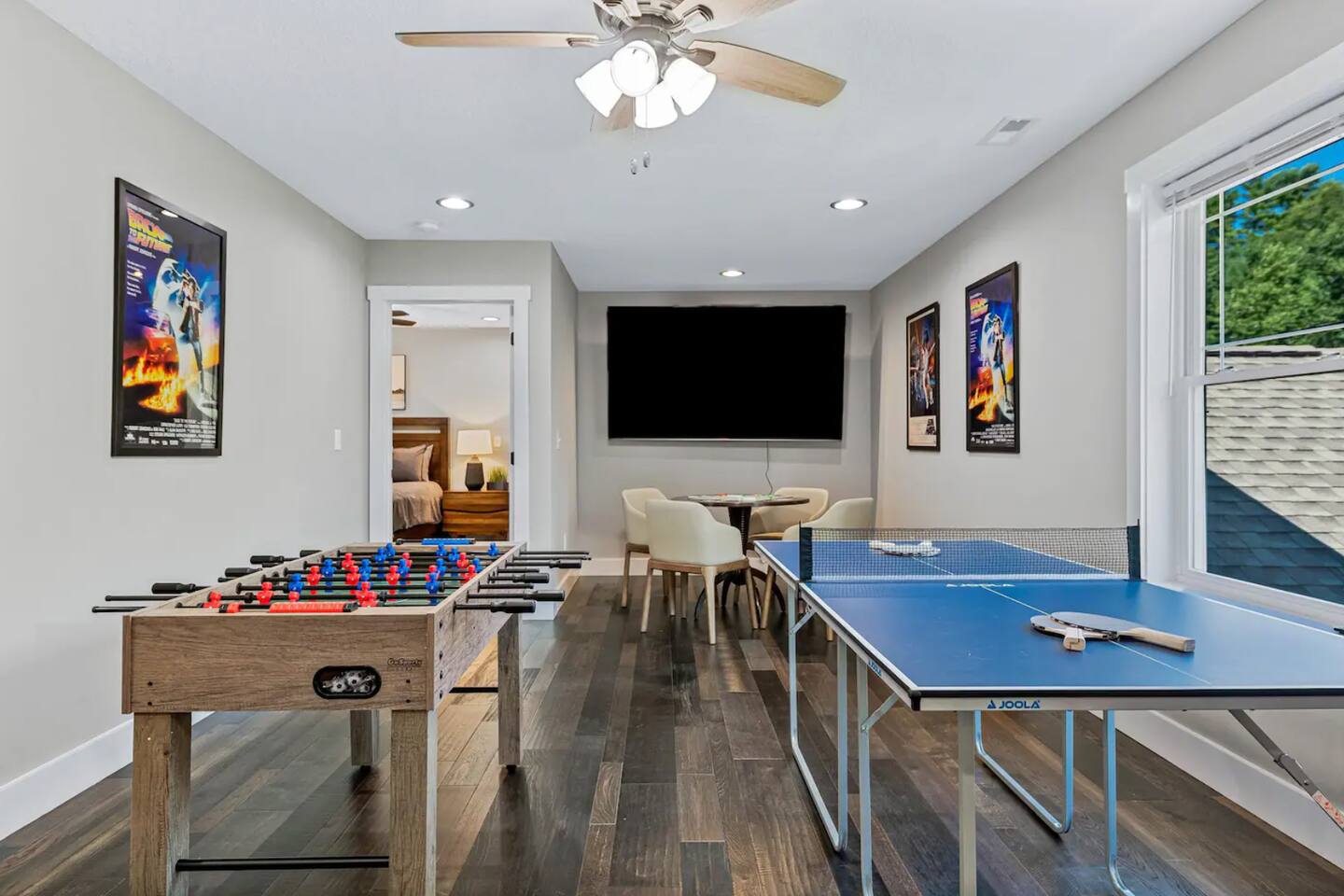 Modern Mars Retreat