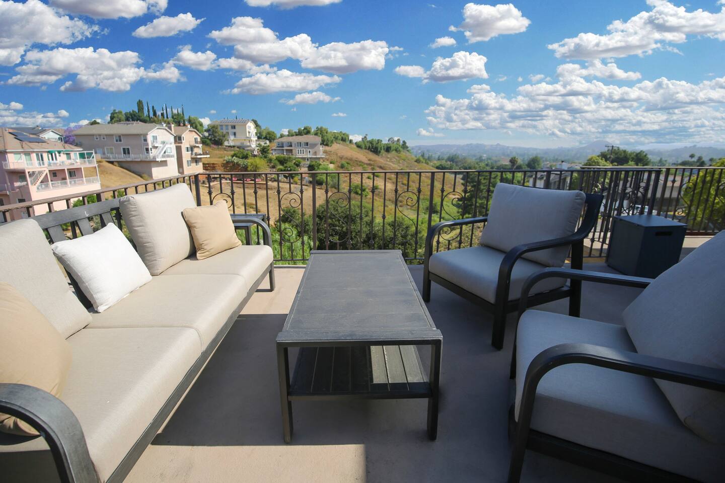 Hot Tub - HIGH-END - Views - Game Room - Ensuites