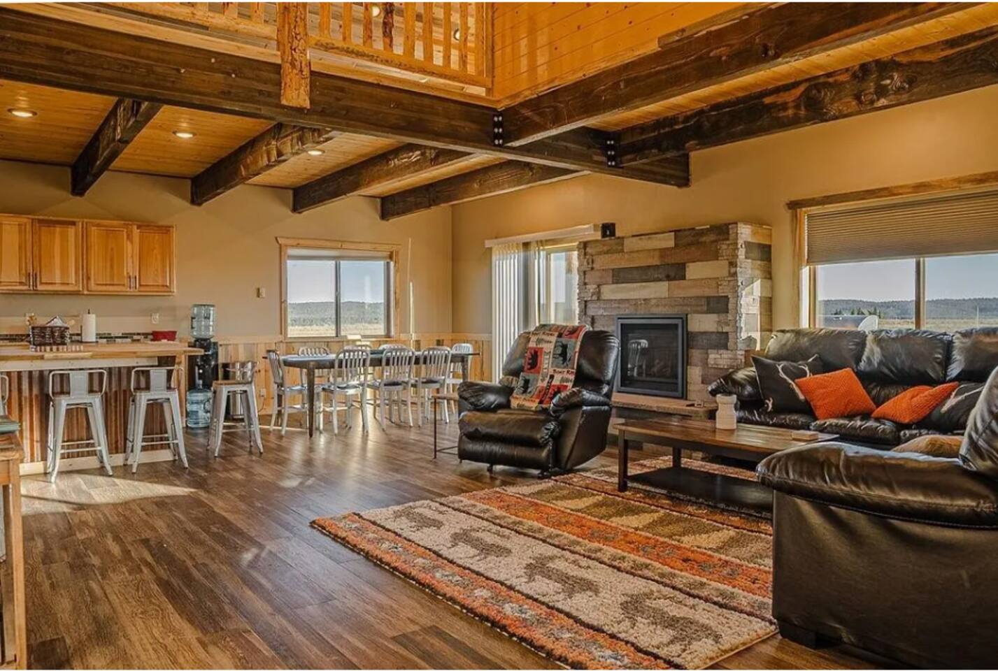 10 Peaks Chalet