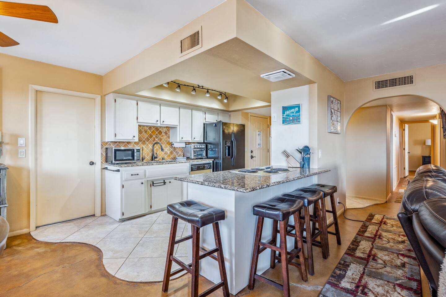 "Havasu Meadows" l 3bd l 3ba l Pool l BBQ