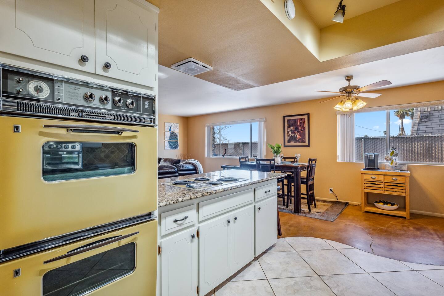 "Havasu Meadows" l 3bd l 3ba l Pool l BBQ