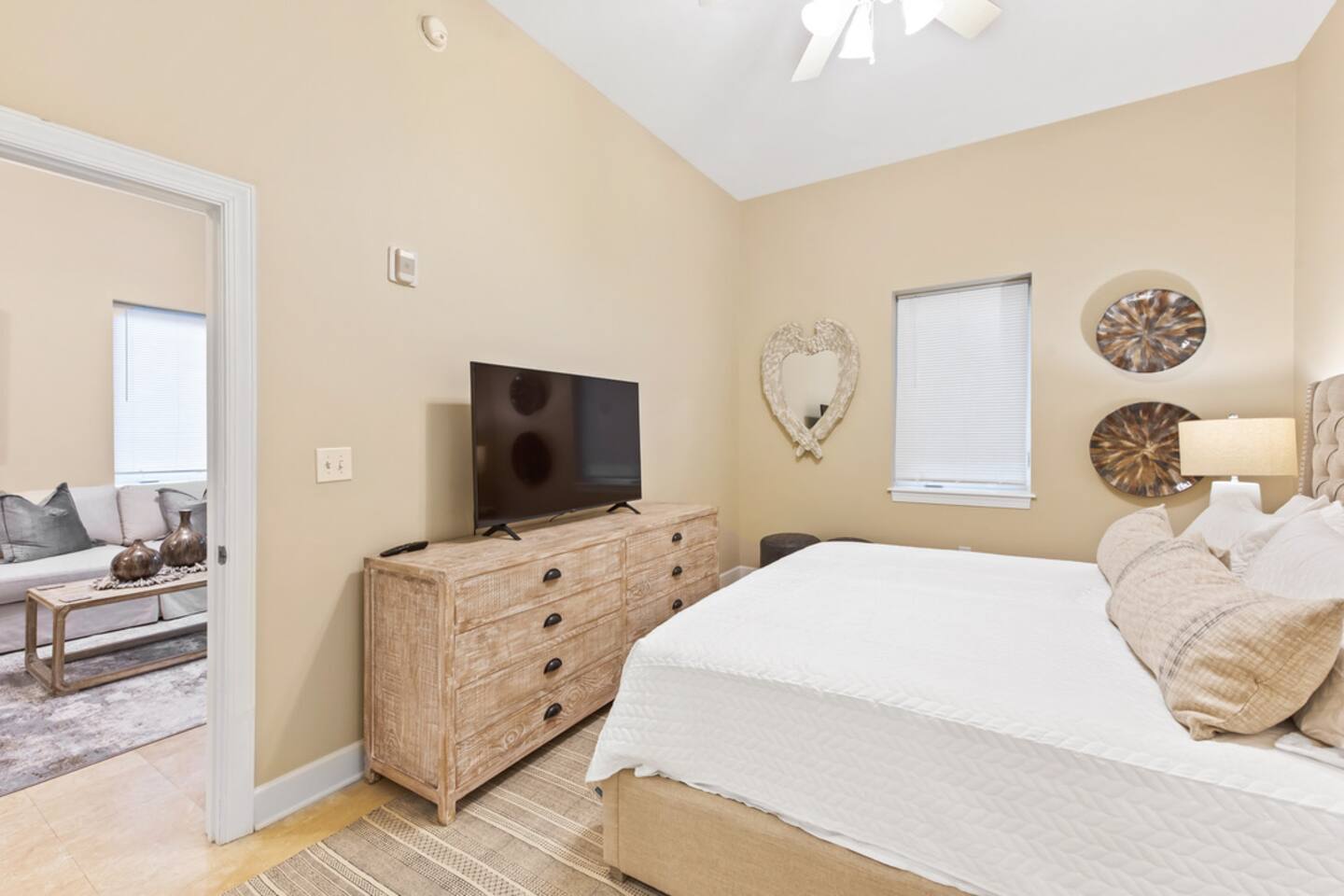 New List 3BR/2BA Golf Cart with Beach Essentials