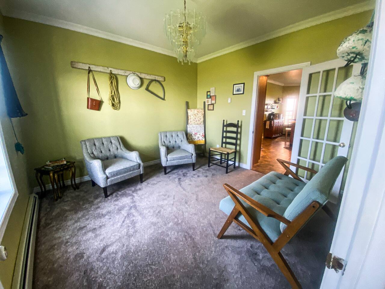The Summerside Room at Seabreeze Inn