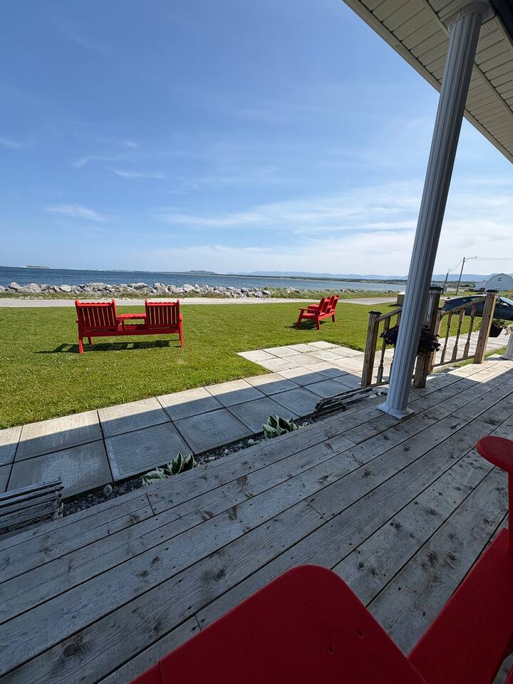 The Back Cove Room at Seabreeze Inn