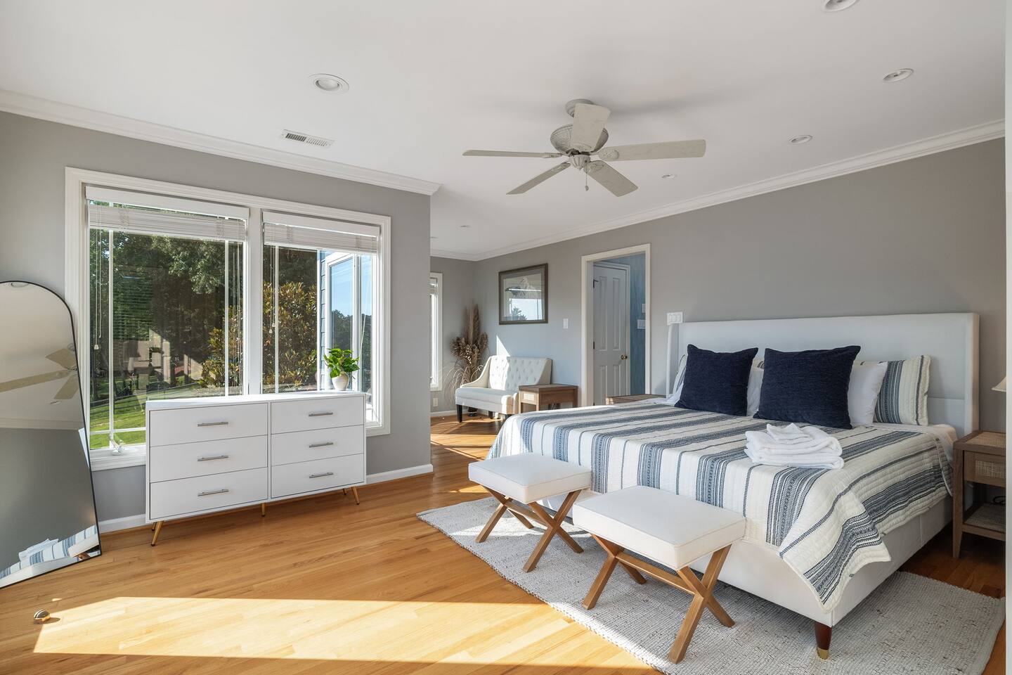 Laurel Cove