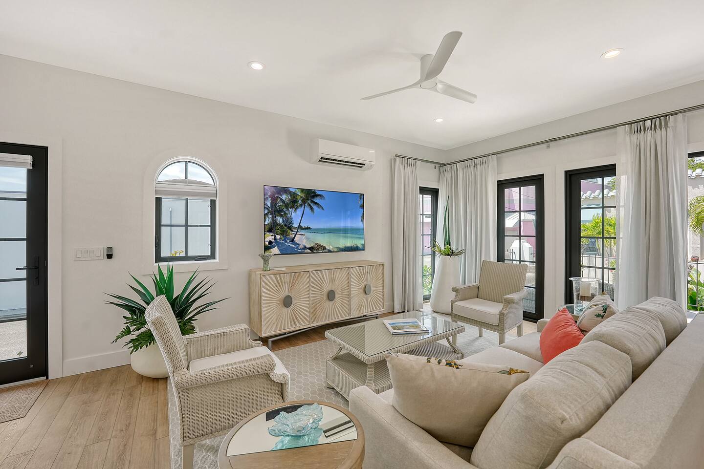Historic Downtown Sarasota - Gem I — Sarasota — vacation rental