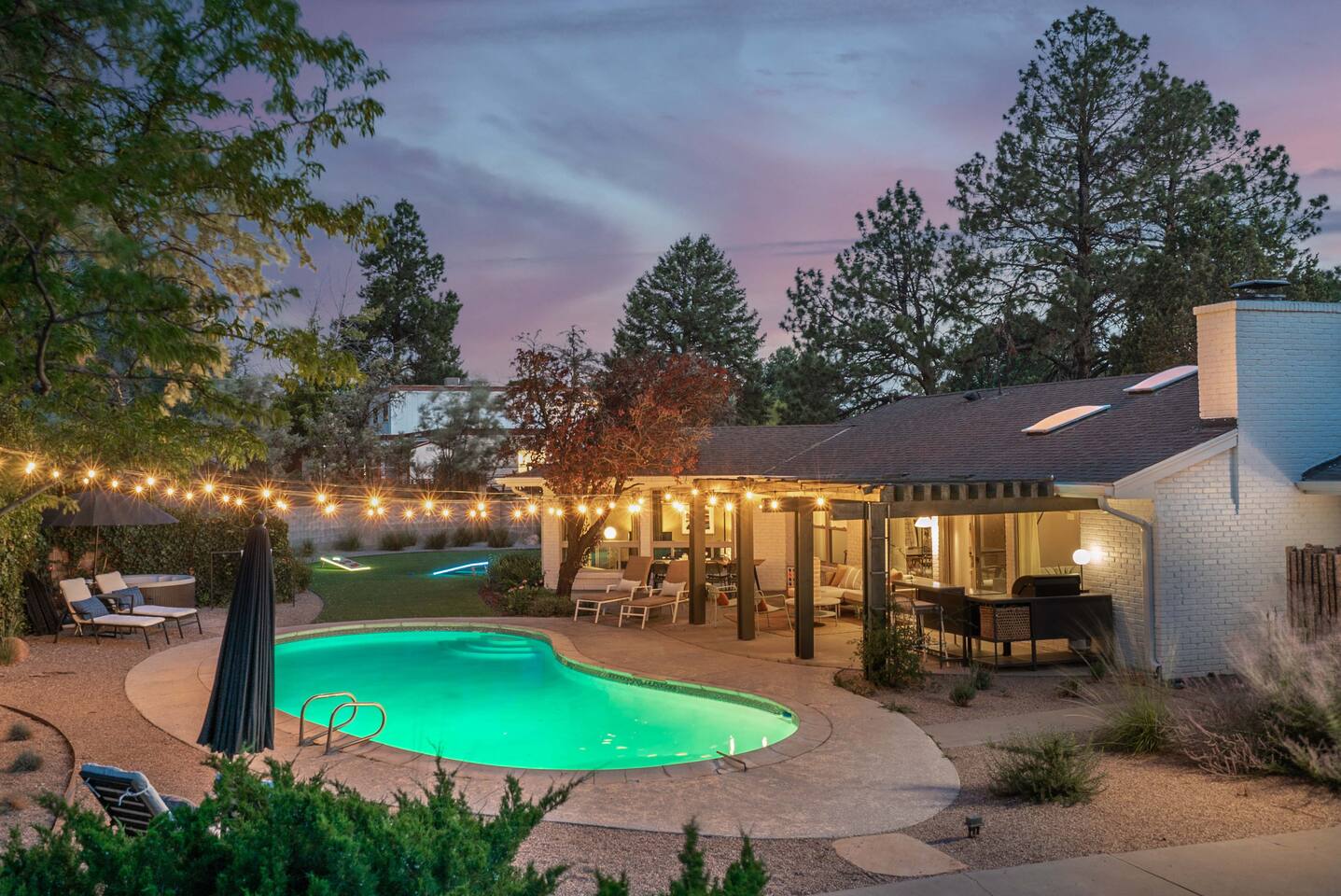Hot Tub, Heated Pool Open All Year, Sleeps 14, 5br - Holiday Home