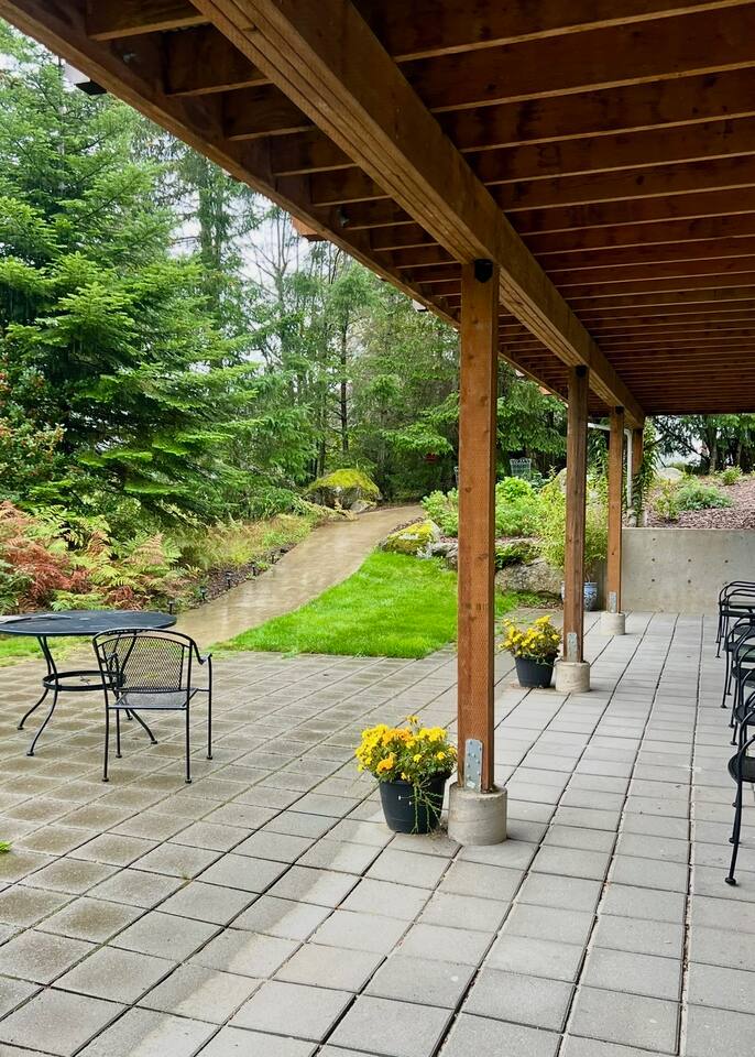 Private Bedroom on Orcas Island Golf Course