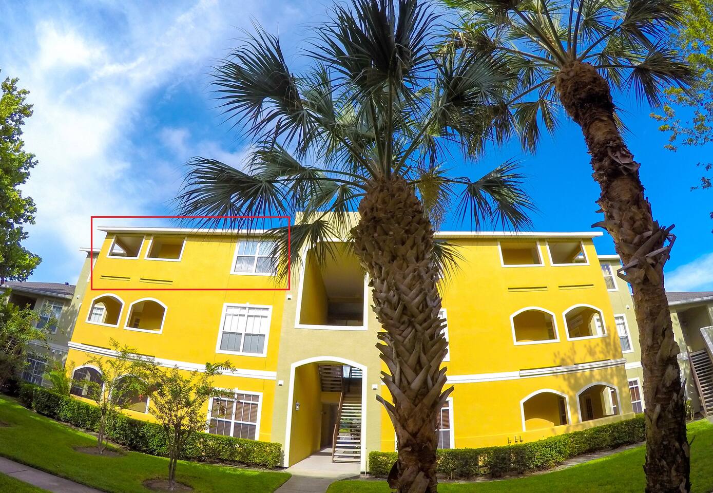 o CHARMING CONDO MINUTES FROM GORGEOUS CLEARWATER BEACHES o