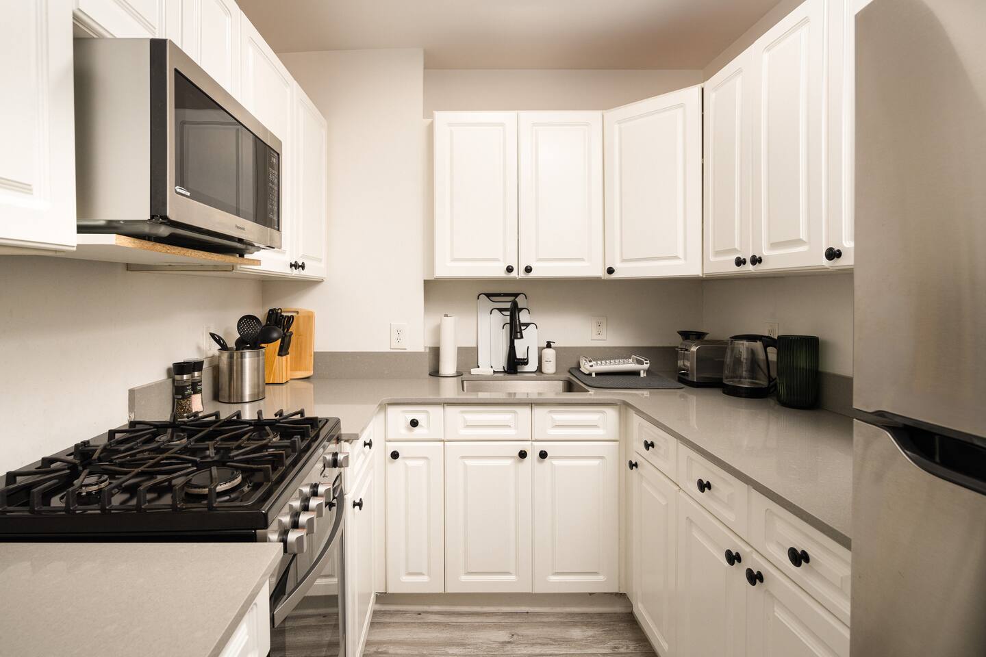 Beautiful Sunny Brooklyn Apt