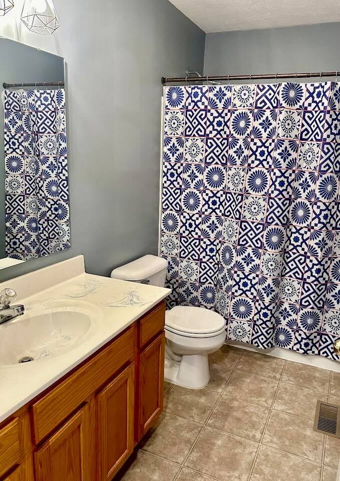 Downtown Westfield / Sleeps 11 / Near Grand Park