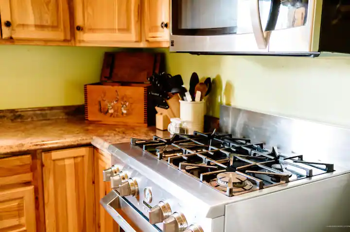 Bull Moose - Cozy 3 bedroom on ATV trails, near Flagstaff Lake, Hiking, Golfing, Biking