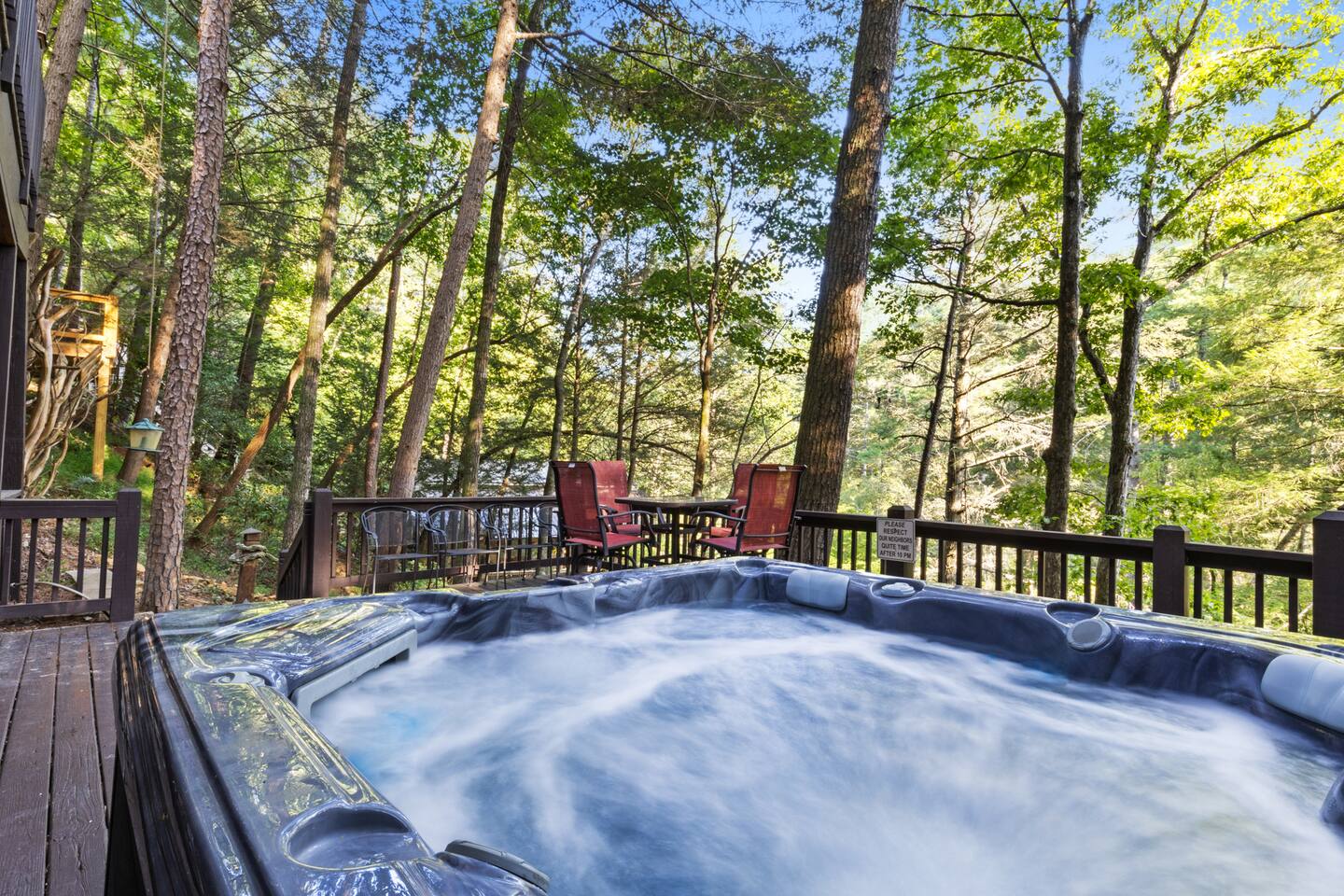 Private Cabin On River! HotTub, Fire Pit, Fishing — Ellijay — vacation rental
